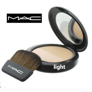 MAC Studio Waterweight Powder *LIGHT*
